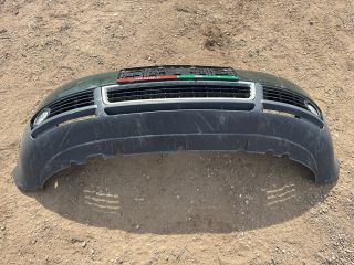 bontott AUDI A4 B6 Első Lökhárító (Részeivel)