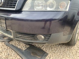bontott AUDI A4 B6 Első Lökhárító (Részeivel)