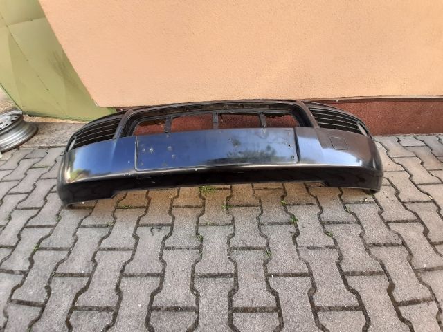bontott AUDI A4 B6 Első Lökhárító (Részeivel)