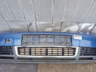 bontott AUDI A4 B6 Első Lökhárító (Részeivel)