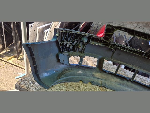 bontott AUDI A4 B6 Első Lökhárító (Üresen)