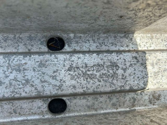 bontott AUDI A4 B6 Első Lökhárító (Üresen)