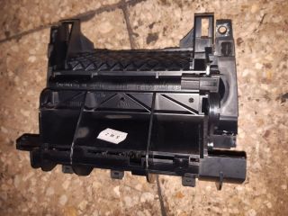 bontott AUDI A4 B6 Első Tároló Rekesz