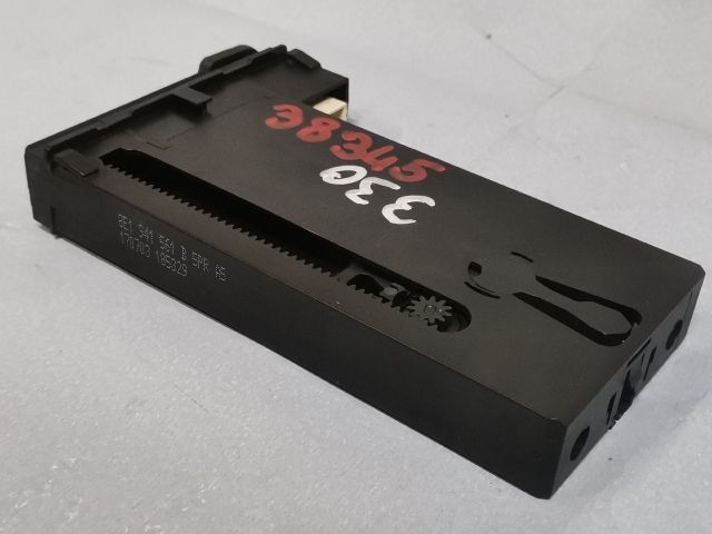 bontott AUDI A4 B6 Első Tároló Rekesz