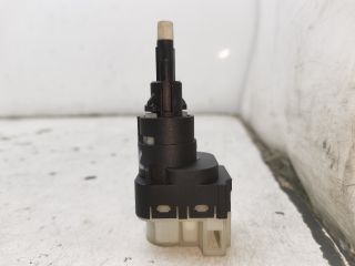 bontott AUDI A4 B6 Fék Pedál Kapcsoló