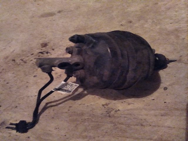 bontott AUDI A4 B6 Fékrásegítő