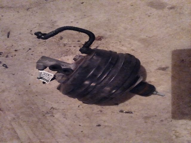 bontott AUDI A4 B6 Fékrásegítő