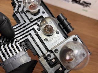 bontott AUDI A4 B6 Fényszóró Izzó Foglalat