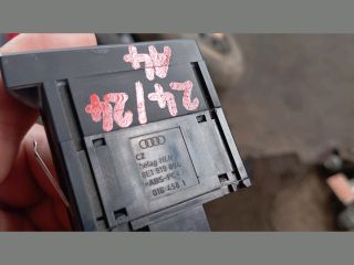 bontott AUDI A4 B6 Fényszórómagasság Állító Kapcsoló