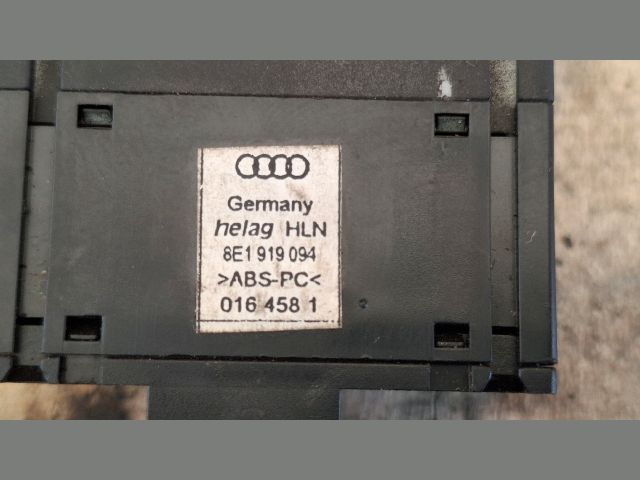 bontott AUDI A4 B6 Fényszórómagasság Állító Kapcsoló