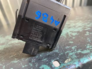 bontott AUDI A4 B6 Fényszórómagasság Állító Kapcsoló