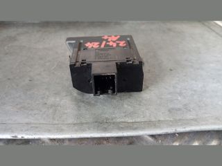 bontott AUDI A4 B6 Fényszórómagasság Állító Kapcsoló