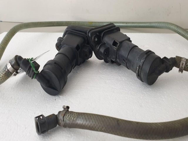 bontott AUDI A4 B6 Fényszórómosó Fúvóka (Pozíciófüggetlen)