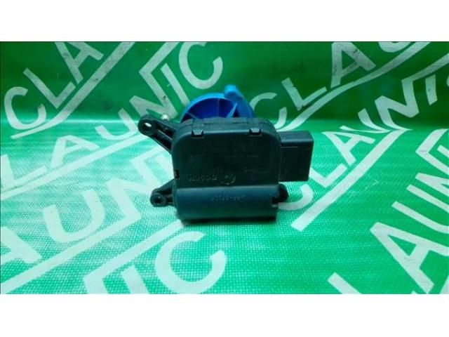 bontott AUDI A4 B6 Fűtés Állító Motor