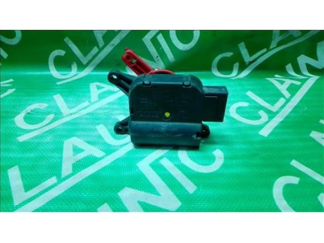 bontott AUDI A4 B6 Fűtés Állító Motor