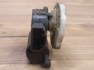bontott AUDI A4 B6 Fűtés Állító Motor