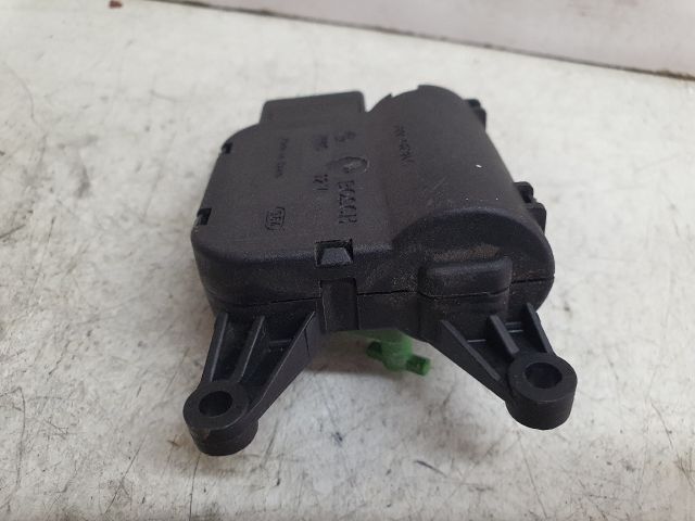 bontott AUDI A4 B6 Fűtés Állító Motor