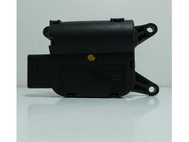 bontott AUDI A4 B6 Fűtés Állító Motor