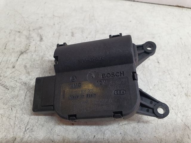 bontott AUDI A4 B6 Fűtés Állító Motor