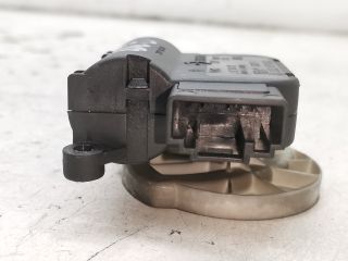 bontott AUDI A4 B6 Fűtés Állító Motor