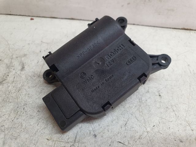 bontott AUDI A4 B6 Fűtés Állító Motor