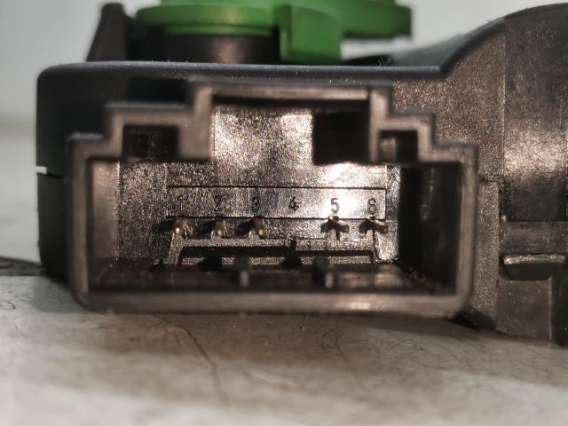 bontott AUDI A4 B6 Fűtés Állító Motor