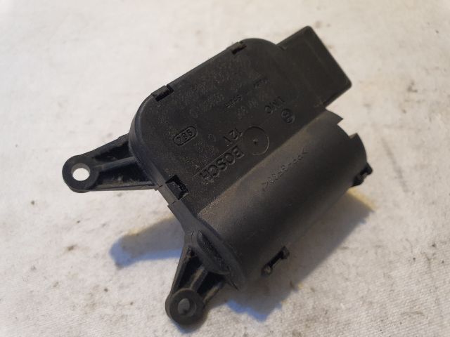 bontott AUDI A4 B6 Fűtés Állító Motor