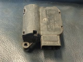 bontott AUDI A4 B6 Fűtés Állító Motor
