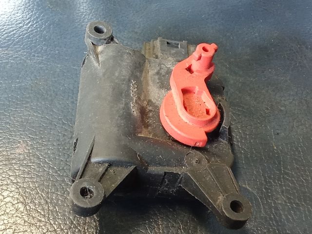 bontott AUDI A4 B6 Fűtés Állító Motor