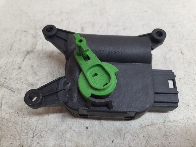 bontott AUDI A4 B6 Fűtés Állító Motor