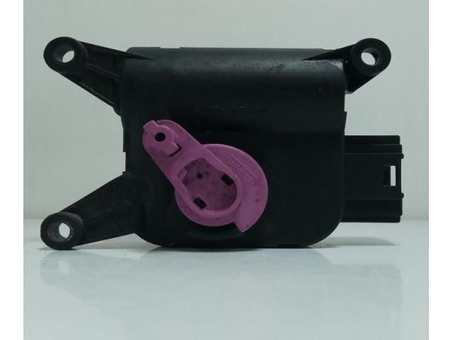 bontott AUDI A4 B6 Fűtés Állító Motor