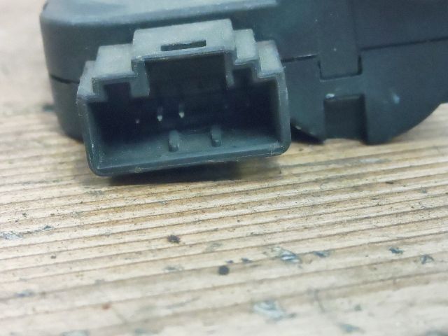 bontott AUDI A4 B6 Fűtés Állító Motor