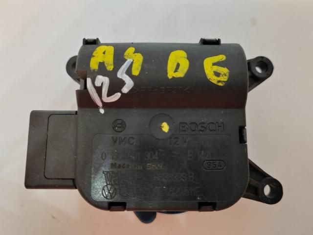 bontott AUDI A4 B6 Fűtés Állító Motor