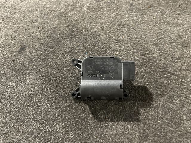 bontott AUDI A4 B6 Fűtés Állító Motor