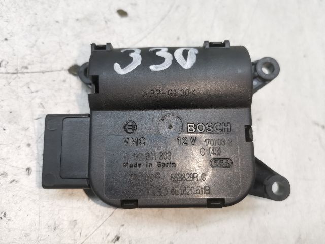 bontott AUDI A4 B6 Fűtés Állító Motor