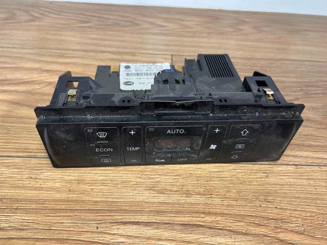 bontott AUDI A4 B6 Fűtéskapcsoló (digit klímás)