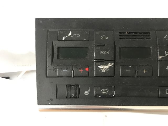 bontott AUDI A4 B6 Fűtéskapcsoló (digit klímás)