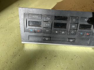 bontott AUDI A4 B6 Fűtéskapcsoló (digit klímás)