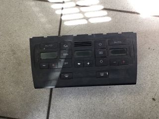 bontott AUDI A4 B6 Fűtéskapcsoló (digit klímás)
