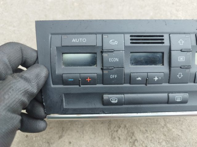 bontott AUDI A4 B6 Fűtéskapcsoló (digit klímás)