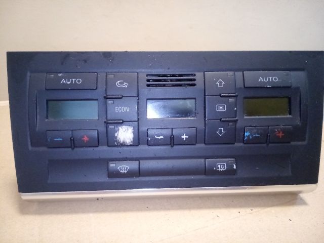 bontott AUDI A4 B6 Fűtéskapcsoló (digit klímás)