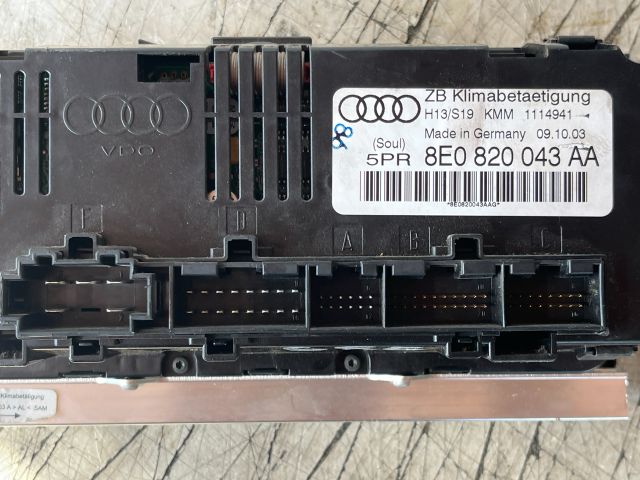 bontott AUDI A4 B6 Fűtéskapcsoló (digit klímás)