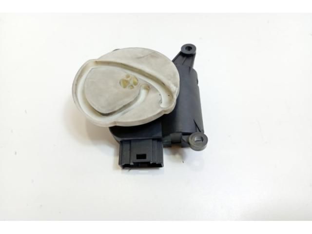 bontott AUDI A4 B6 Fűtőmotor (Klímás)