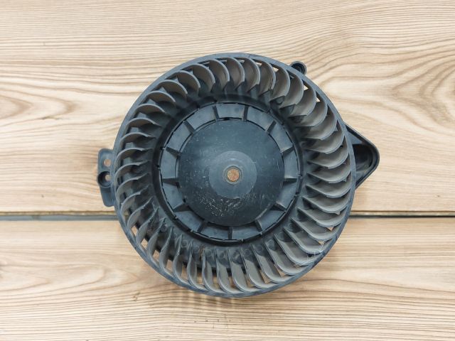 bontott AUDI A4 B6 Fűtőmotor (Klímás)