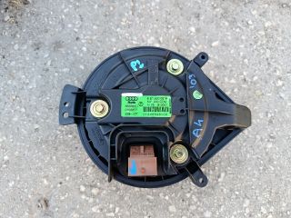 bontott AUDI A4 B6 Fűtőmotor (Klímás)