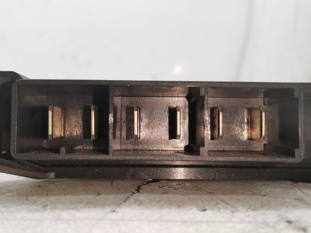 bontott AUDI A4 B6 Fűtőradiátor (Elektromos)