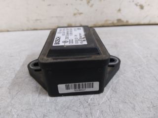 bontott AUDI A4 B6 Gyorsulás Jeladó