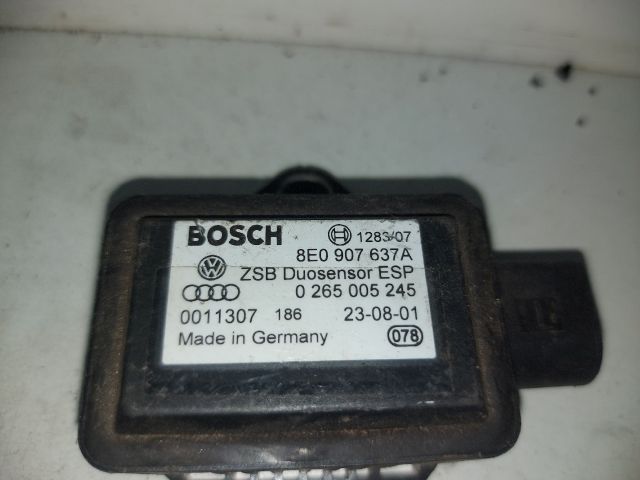 bontott AUDI A4 B6 Gyorsulás Jeladó