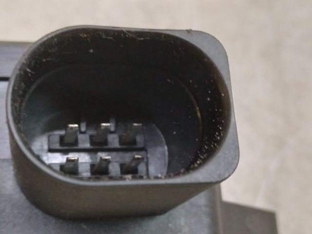 bontott AUDI A4 B6 Gyorsulás Jeladó