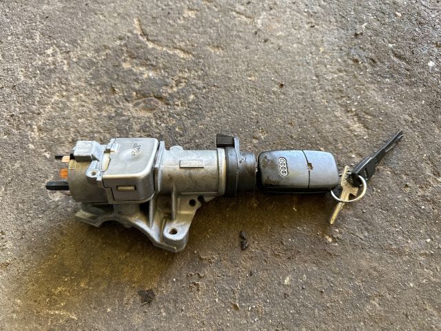 bontott AUDI A4 B6 Gyújtáskapcsoló Házzal